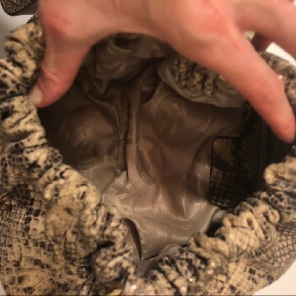 Michael kors python embossed leather messenger bag - image 12